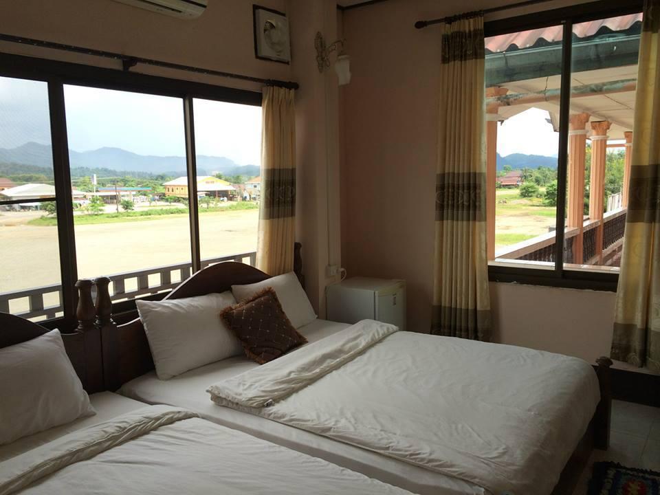 The Garden Pany Hotel Vang Vieng Esterno foto