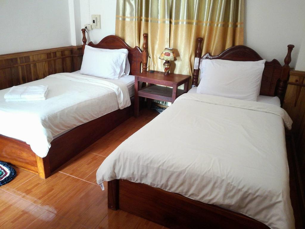 The Garden Pany Hotel Vang Vieng Esterno foto