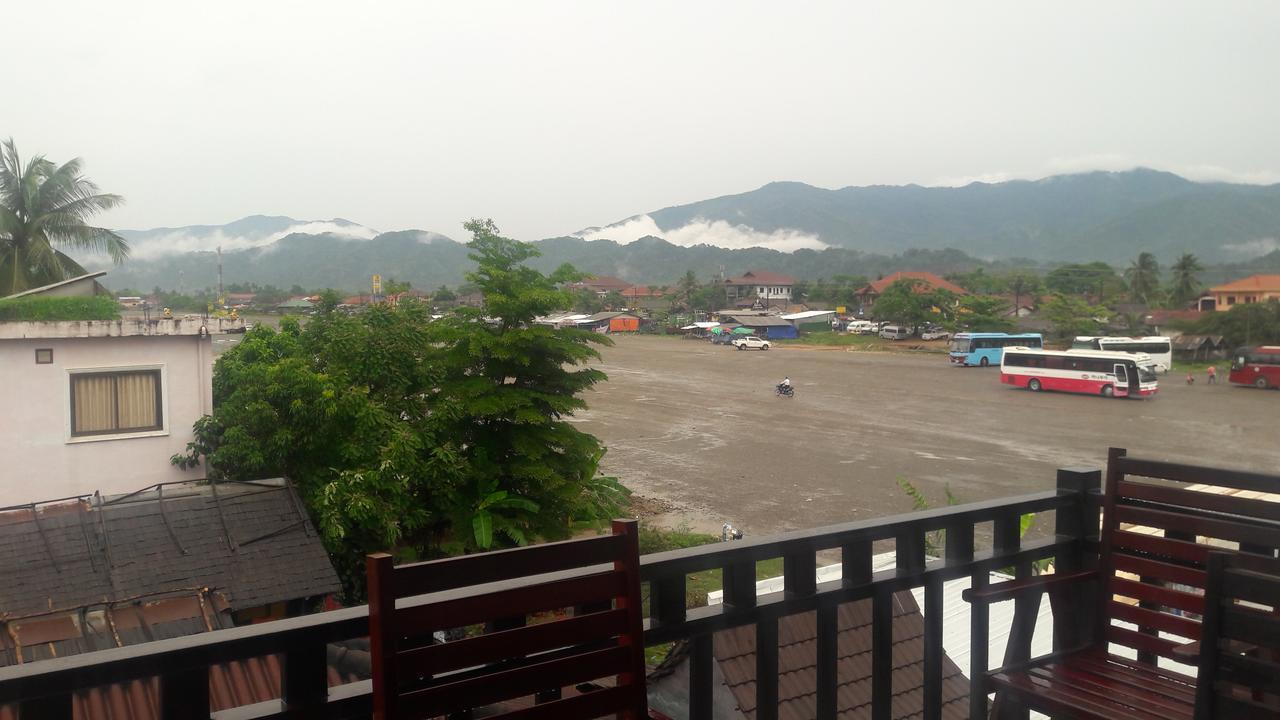 The Garden Pany Hotel Vang Vieng Esterno foto