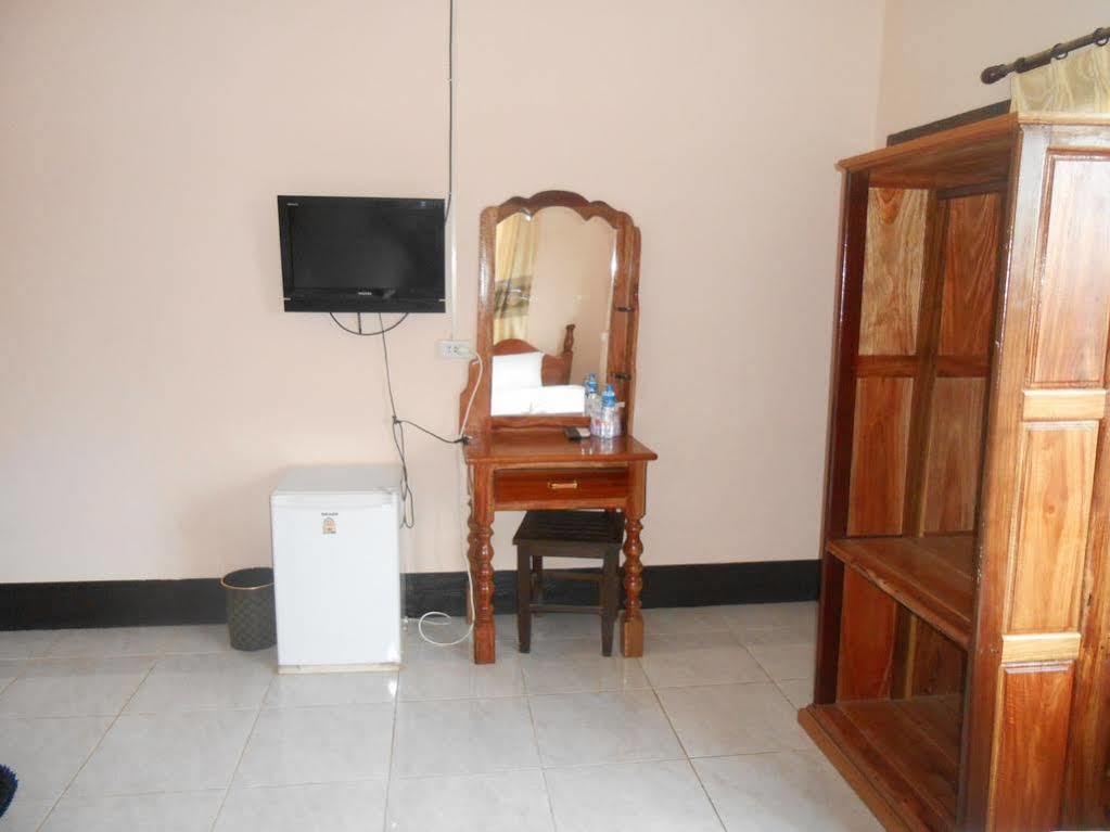 The Garden Pany Hotel Vang Vieng Esterno foto