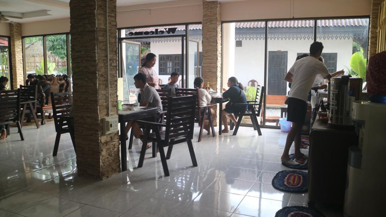 The Garden Pany Hotel Vang Vieng Esterno foto