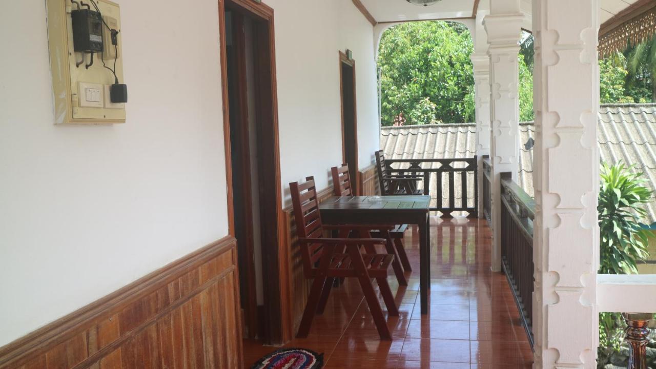 The Garden Pany Hotel Vang Vieng Esterno foto